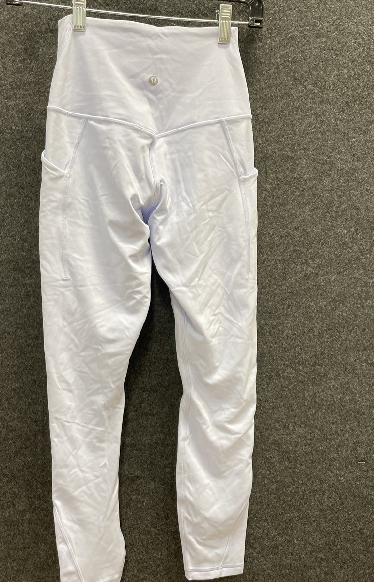 Lululemon Women's Fast and Free High-Rise Tight Lavender Pockets Sz 4