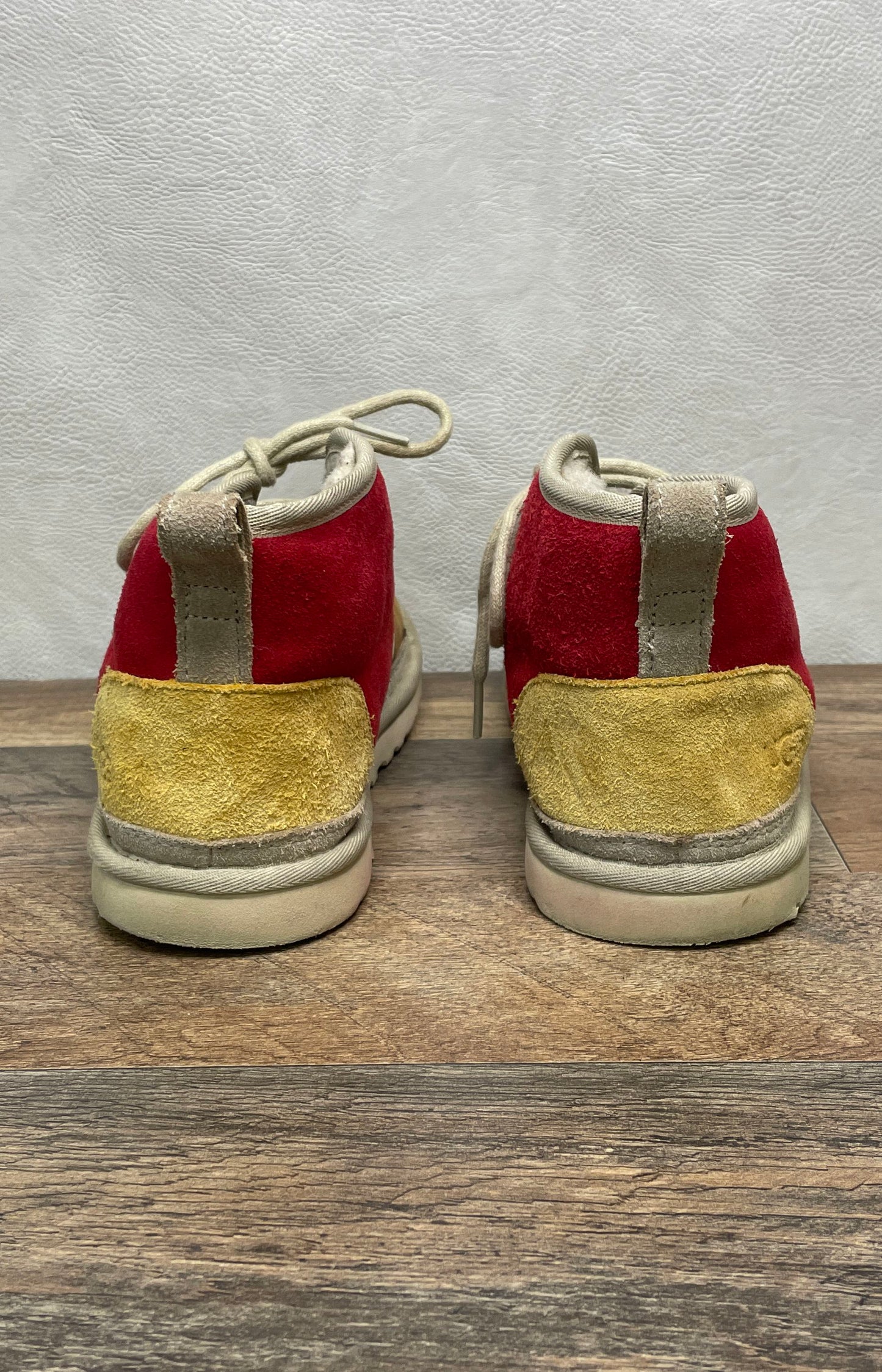 UGG Neumel Pollen Samba Red Chestnut Suede Chukka Boots Men's Size 7