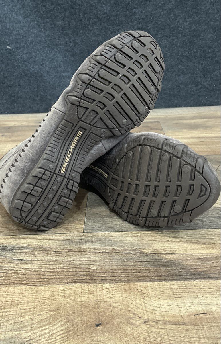 Skechers Bikers Relaxed Fit Chocolate Leather Mid Top Sneaker Boots Women's Sz 9