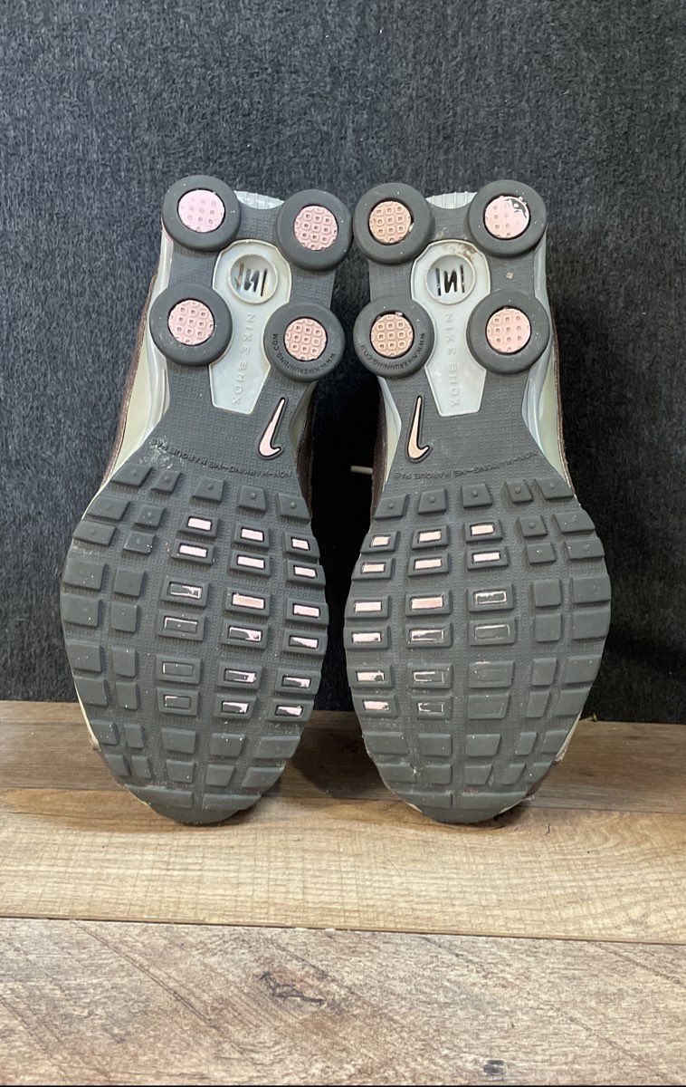 Nike Shox Turbo VII Pink White Tan Running Shoes Size 7Y