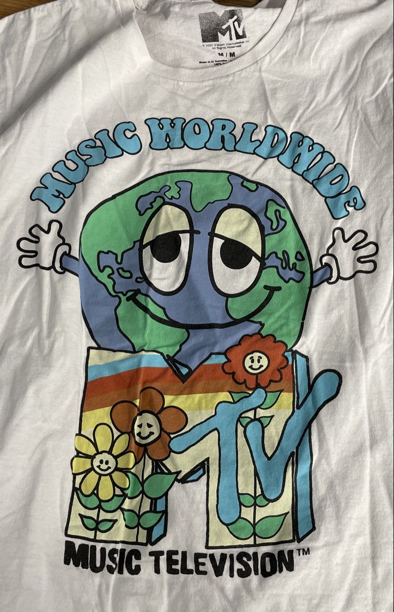 MTV Music Worldwide Earth Graphic T-Shirt Reprint Viacom Sz M