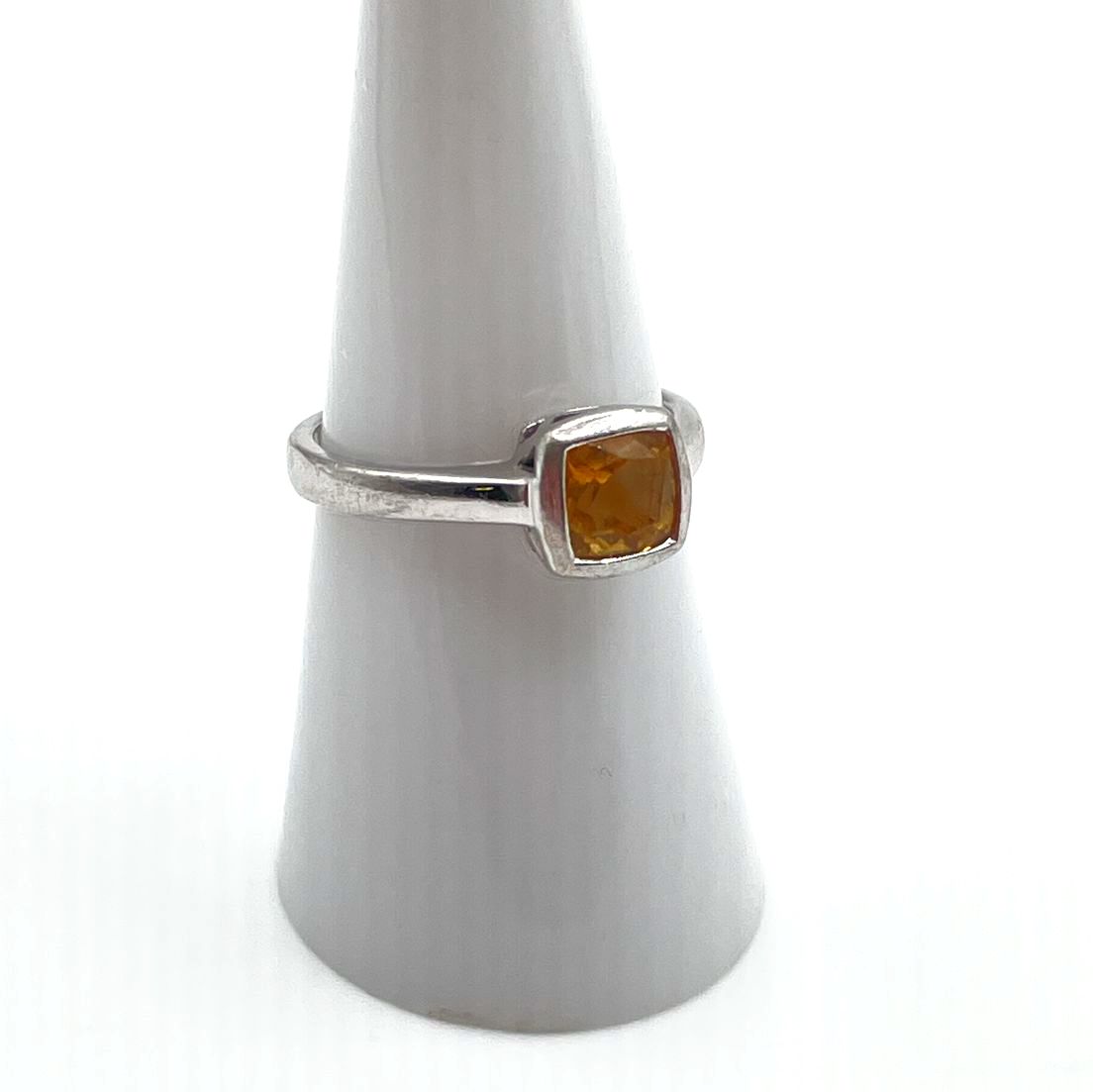 925 Sterling Silver Citrine Solitaire Ring 2.7g