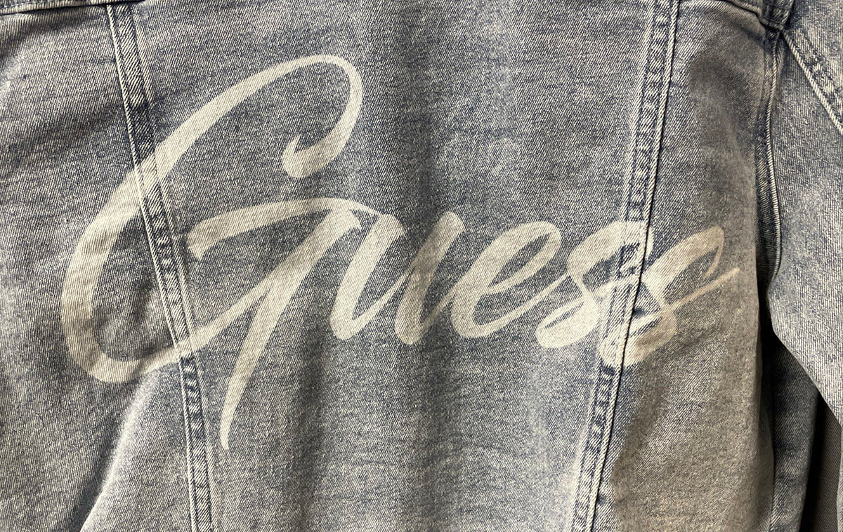 Guess Women's Martha Denim Jacket Light Cropped Raw Hem Back Graphic Sz M NWT