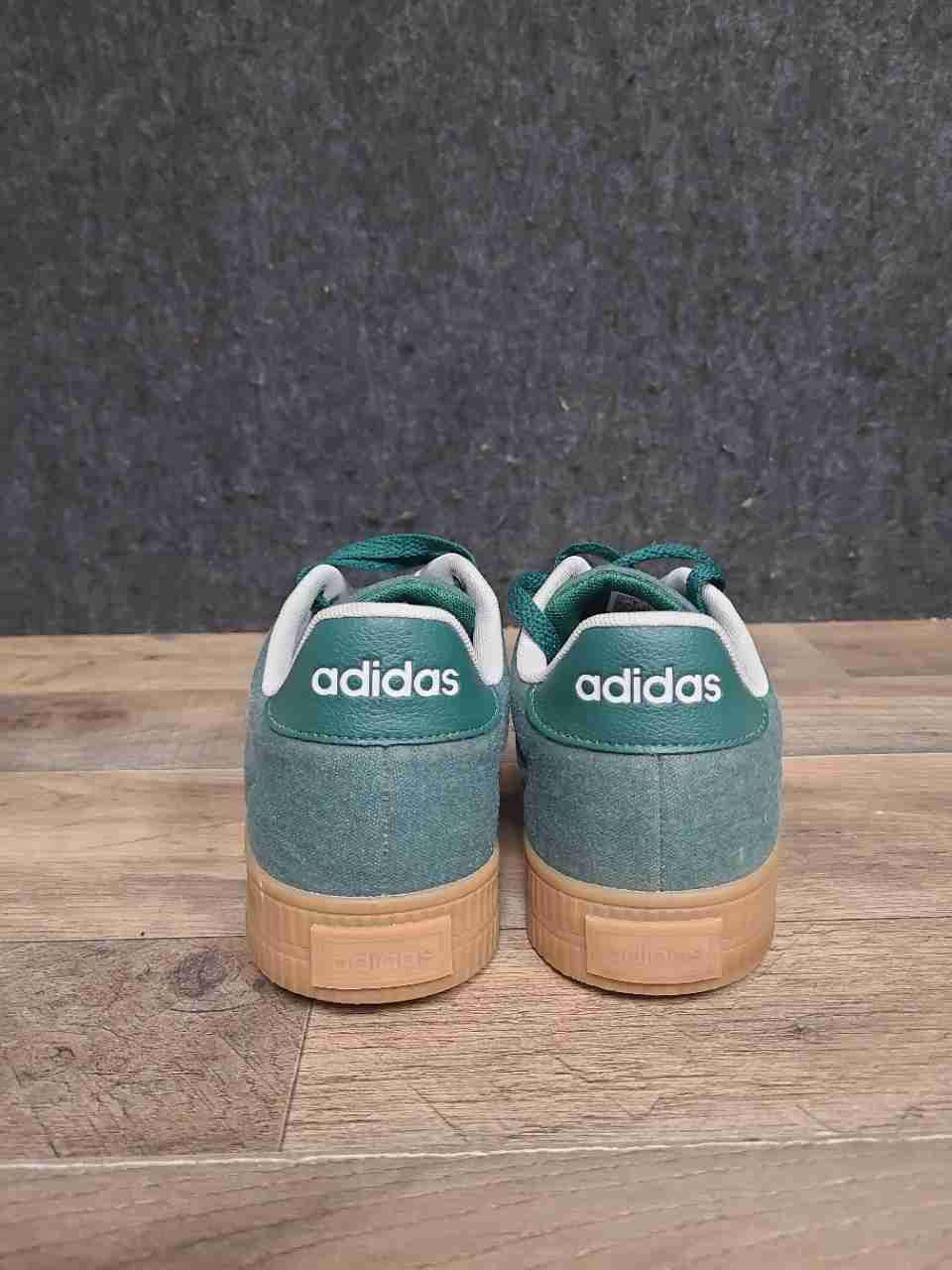 Adidas Daily 4.0 Dark Green White Gum Canvas Sneakers Men's Size 8.5