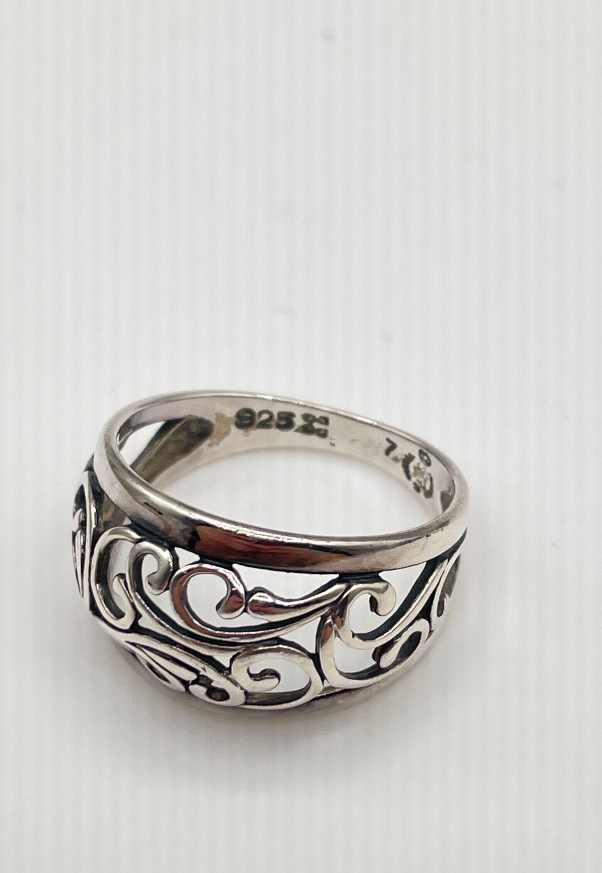 Premier Designs 925 Sterling Silver Openwork Filigree Dome Ring 2.9g