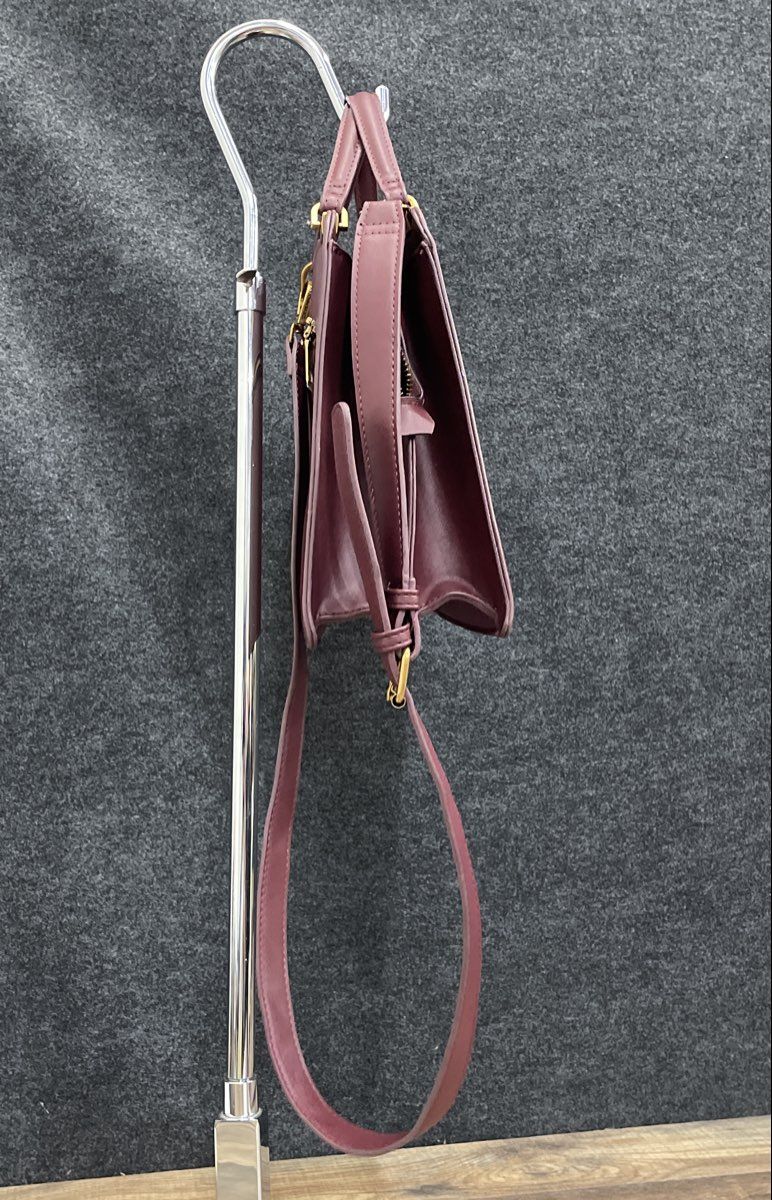 Steve Madden Maroon Leather Satchel Crossbody Bag Gold Hardware Chain Detail