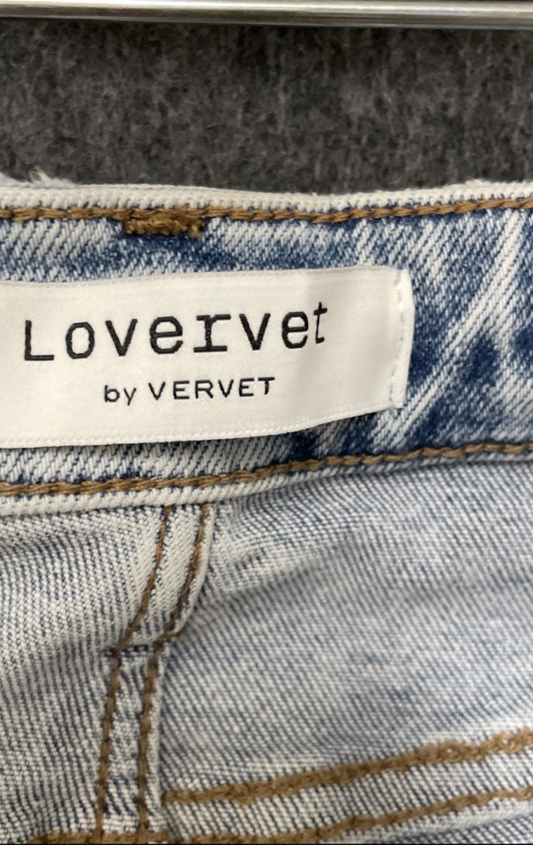 Lovervet by VERVET Women's Light Acid Wash Mid Rise Straight Leg Jeans NWT Sz 29