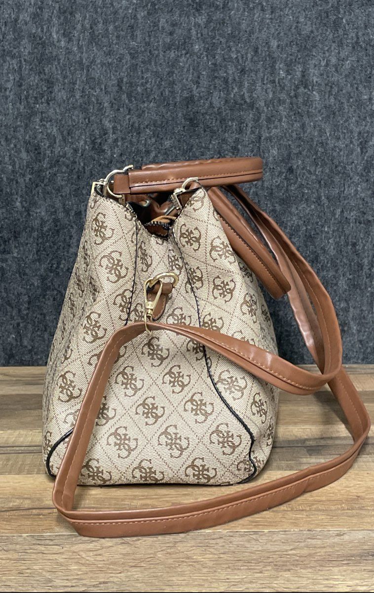Guess Beige Monogram Noelle Girlfriend Satchel Handbag Crossbody Gold Hardware