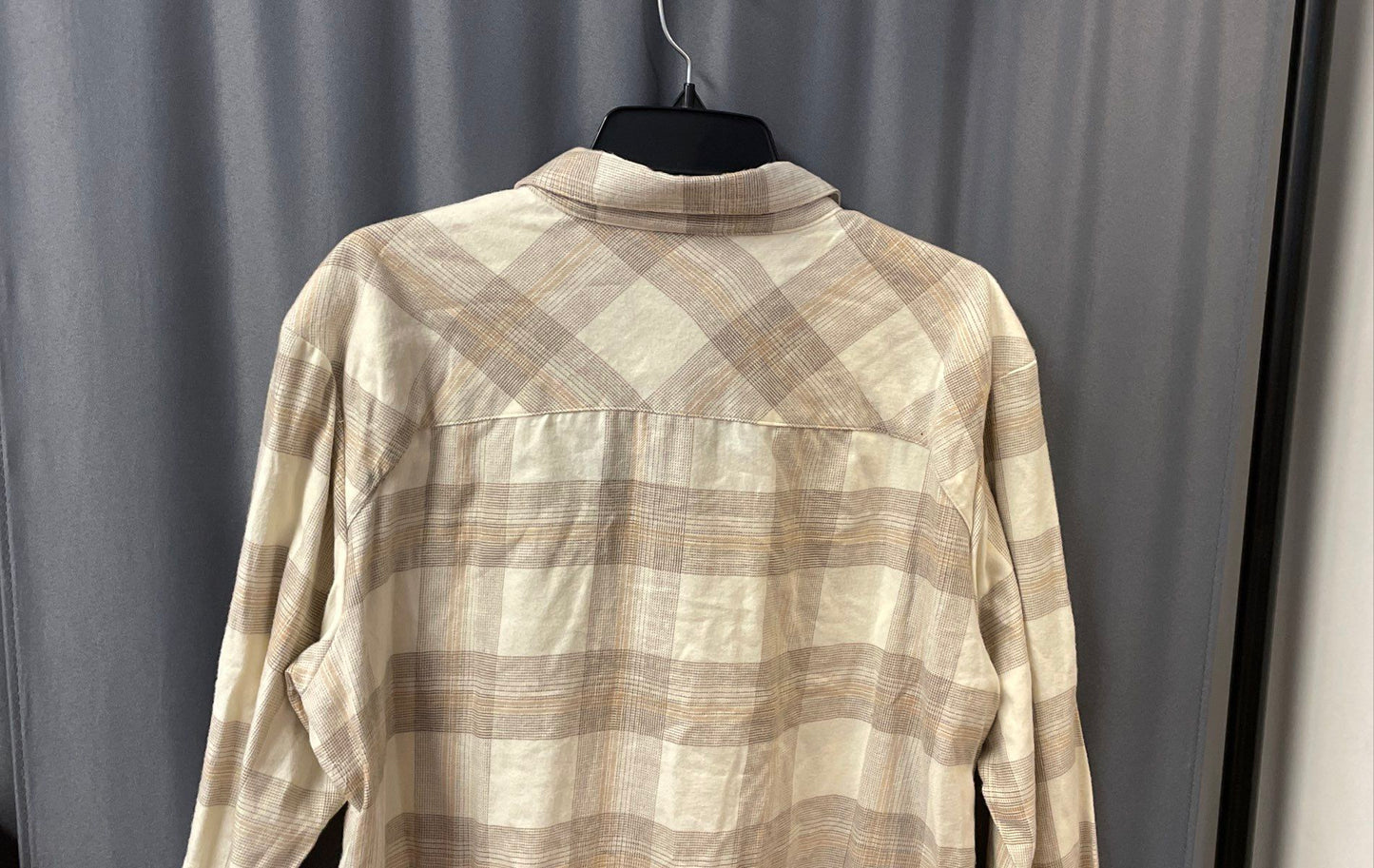 Columbia Women's Holly Hideaway Flannel Shirt Tan Plaid Roll Tab Sleeves XL NWT