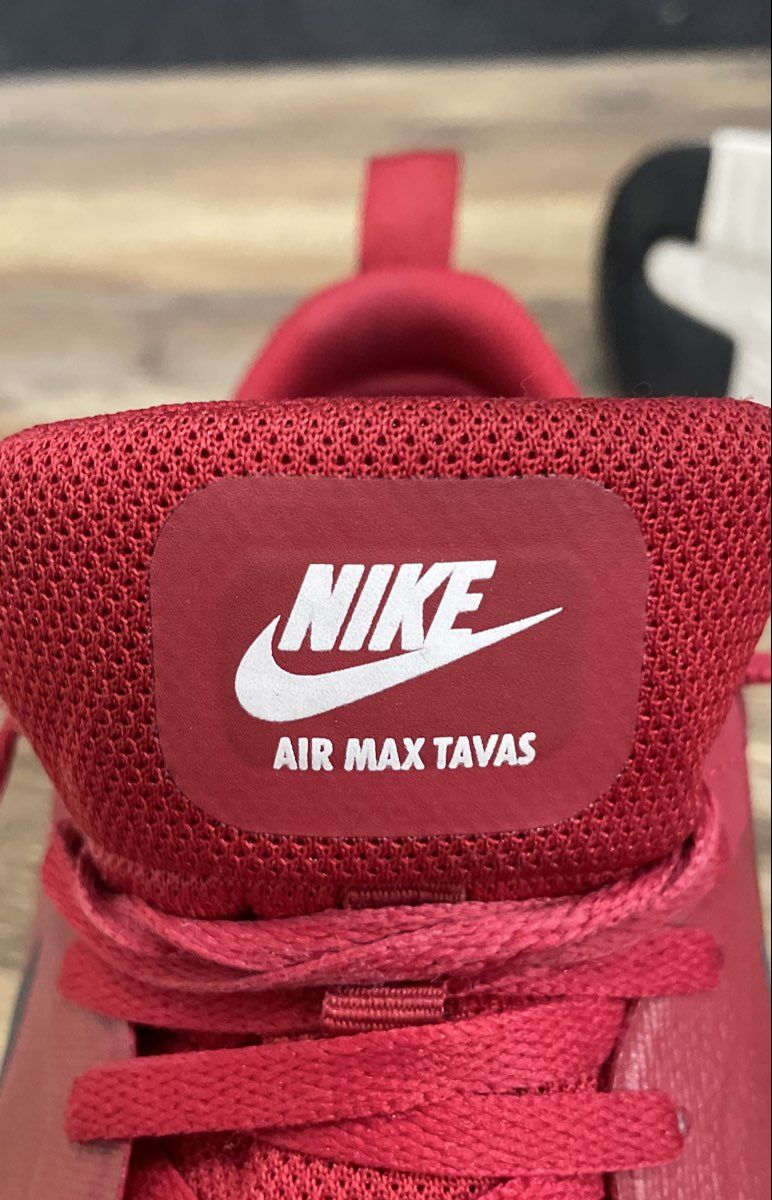 Nike Air Max Tavas GS University Red White Lifestyle Sneakers Size 6Y