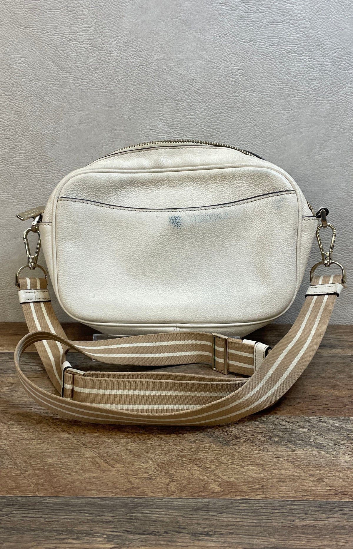 Kate Spade White Leather Crossbody Camera Bag Webbed Strap Gold Hardware