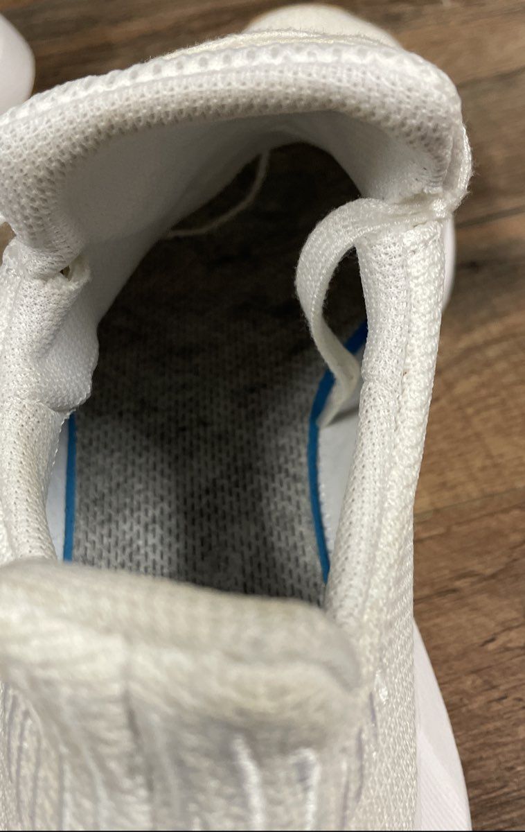 Adidas Swift Run 22 White Gum Men's Sneakers Size 10.5