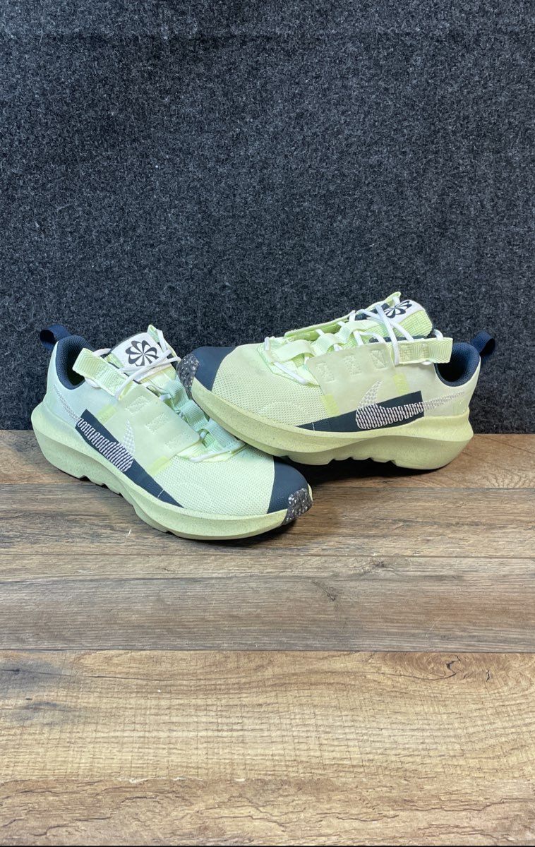 Nike Crater Impact Lime Ice Barely Volt Sneakers Youth Size 6.5Y Women's 8