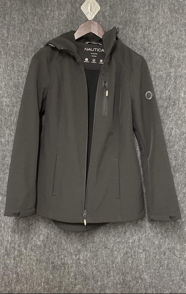Nautica Women's Black Softshell Hooded Jacket Water Resistant Q624414 Sz S