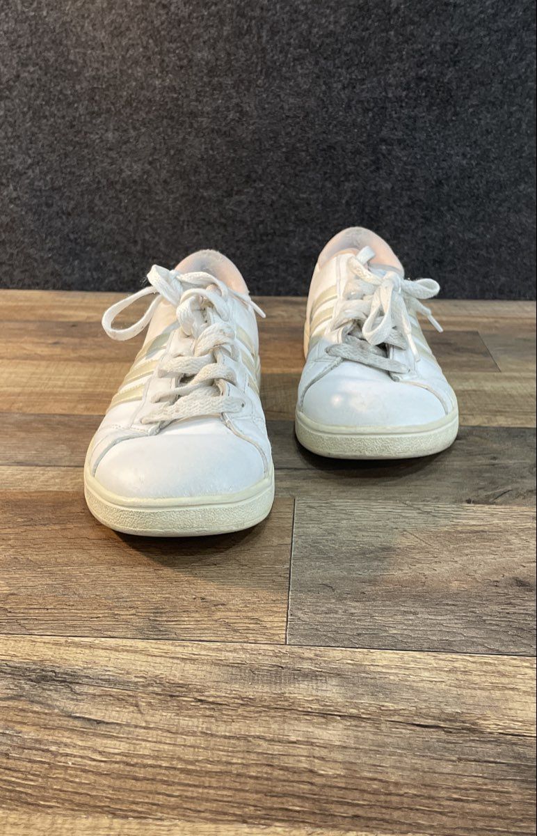 Adidas Advantage Clean VS White Iridescent Stripes Women's Sneakers Size 5.5