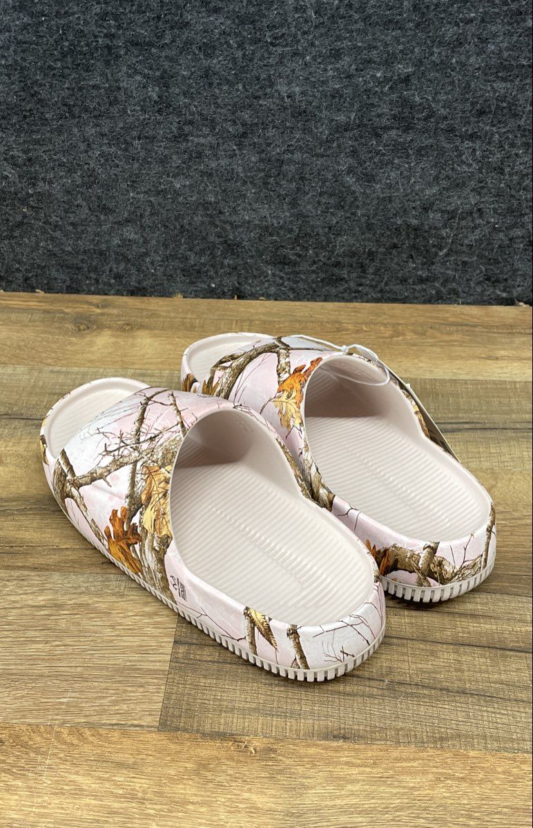 Nike Calm Slide Realtree Silt Red Camo Women's Slides NWT Size 6