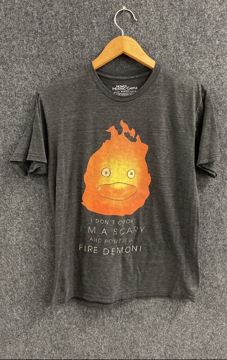 Bioworld Men's Howl's Moving Castle Calcifer Fire Demon Gray Anime Shirt Sz L