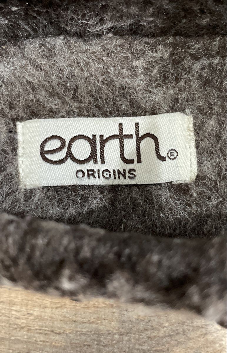 Earth Origins Janae Earth Grey Faux Fur Lined Loafers Women's Size 6M