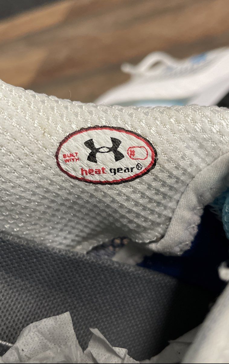 Vintage Under Armour Cartilage White Blue Silver Running Shoes