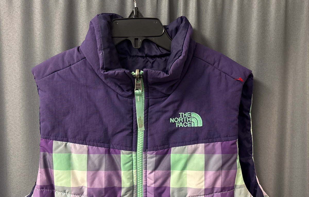 The North Face Girls Purple Green Plaid Insulated Puffer Vest Sz M 10/12