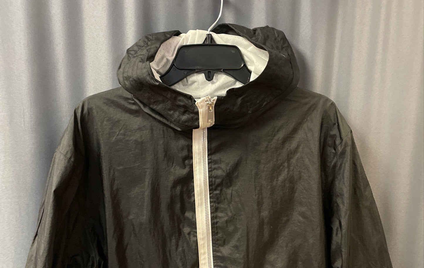 Nike Men's Black 1/2 Zip Hooded Pullover Windbreaker Anorak Jacket Sz S