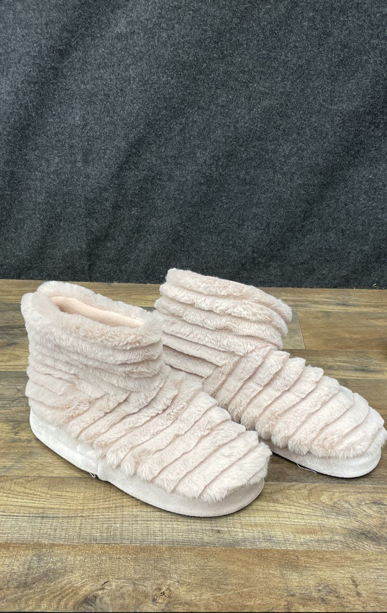 Aeropostale Blush Pink Faux Fur Heated Slipper Booties Women's Size Large