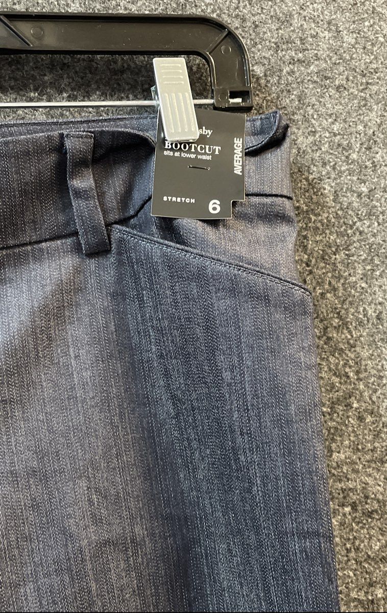 New York & Company Women's Dark Gray Bootcut Stretch Pants Sz 6 NWT