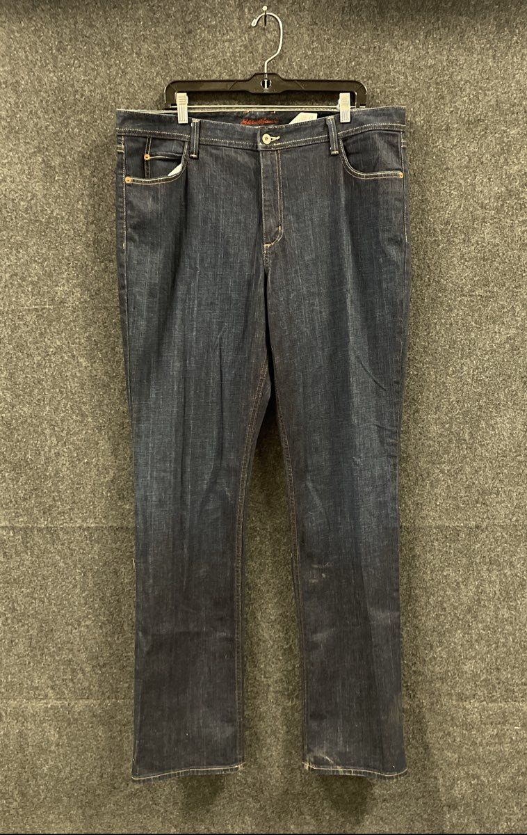 Eddie Bauer Women's Dark Wash Tall Straight Leg Stretch Denim Jeans Sz 18T