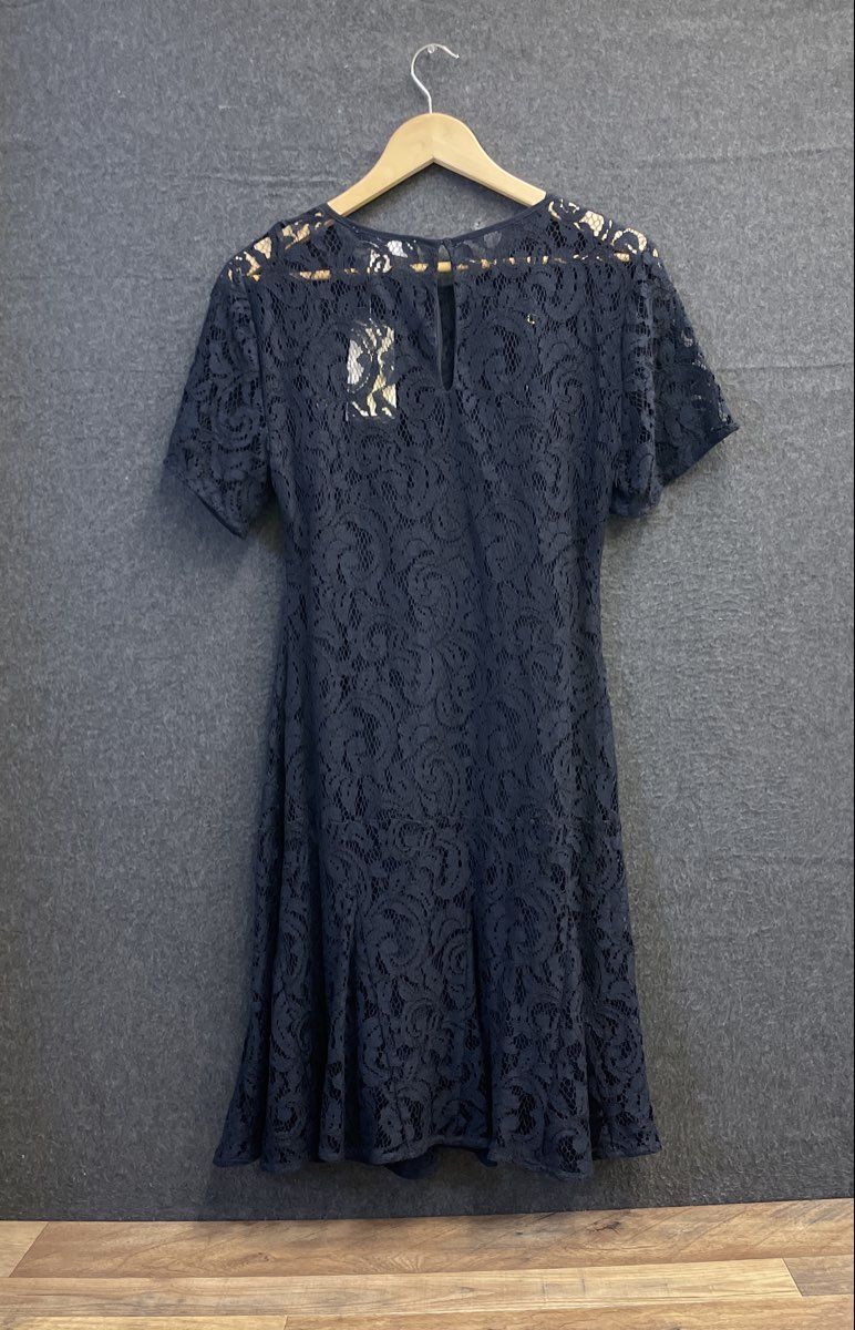 Michael Kors Women's Navy Floral Lace Short Sleeve Ruffle Hem Dress Sz 6 NWT