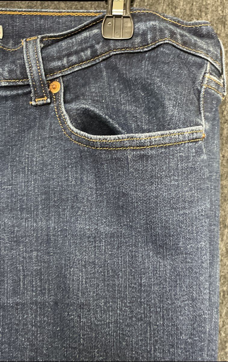 Levi's Women's 415 Relaxed Bootcut Jeans Dark Wash Blue Denim Sz 33x32