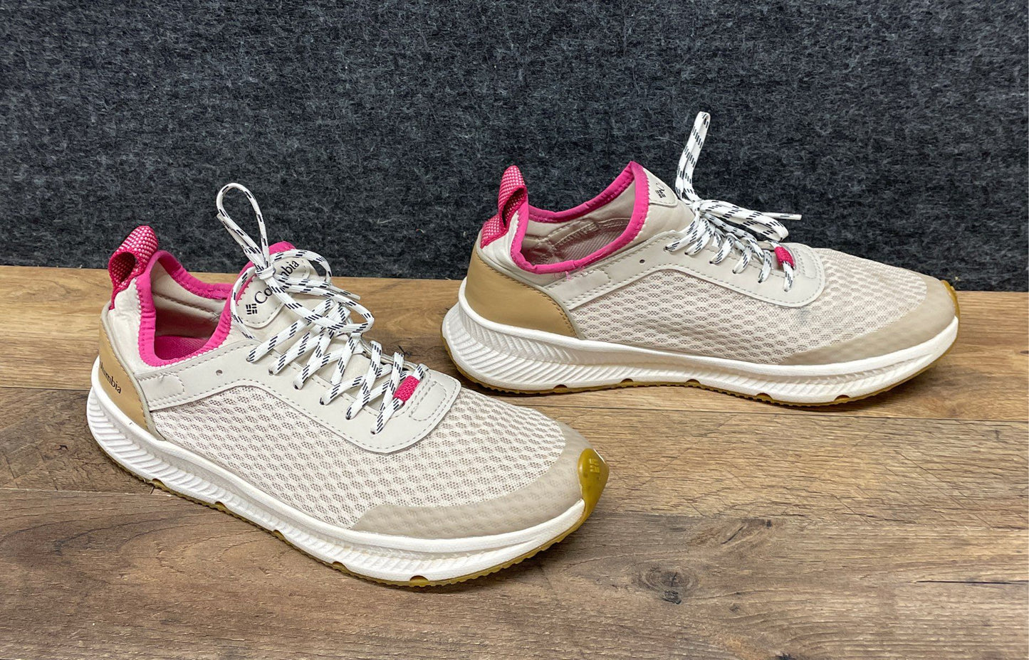Columbia Summertree Beige Pink Women's Running Lifestyle Sneakers Size 9