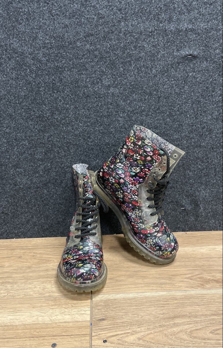 Dirty Laundry Multi-Color Floral Clear Lace Up Combat Boots Size 8