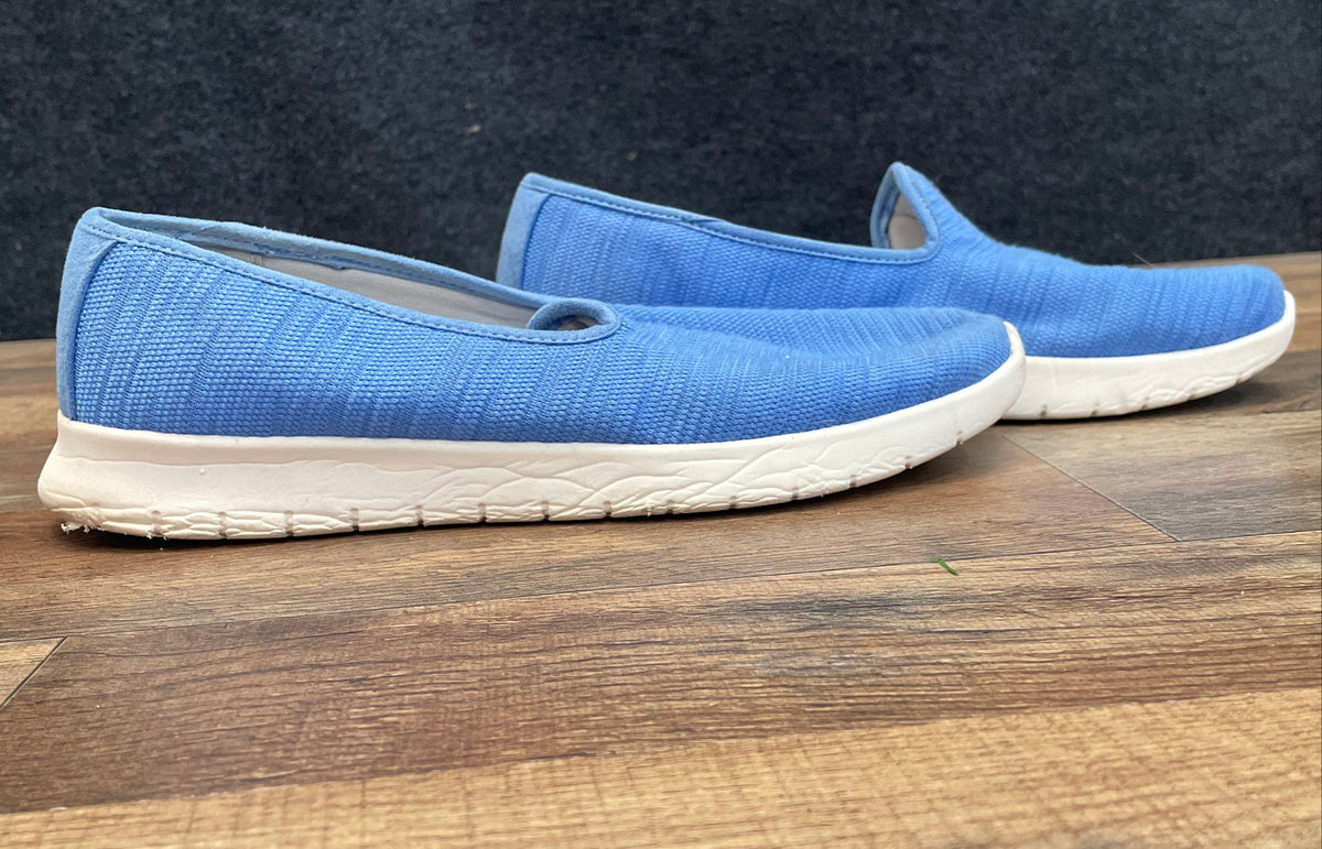 Lands' End Comfort Step Light Blue Slip-On Walking Shoes Women's Size 8.5