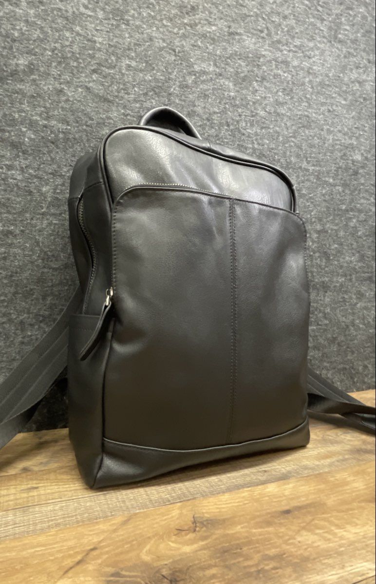 Black Leather Multi-Compartment Commuter Backpack Silver Hardware