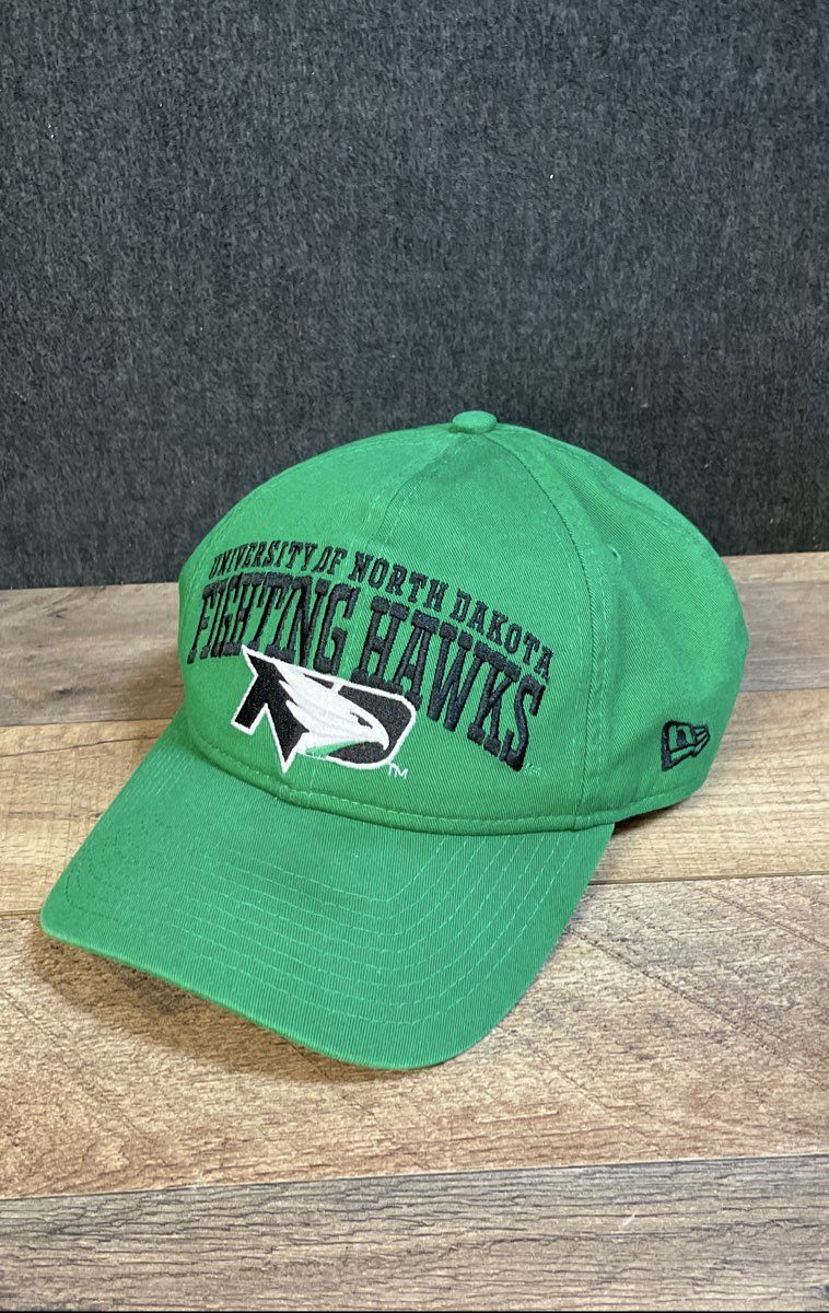 New Era UND Fighting Hawks 9Twenty Green Adjustable Strapback Hat OSFM
