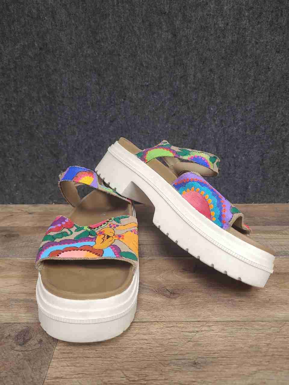 Converse Run Star Legacy CX Platform Sandal Multi-Color Embroidered Size 10