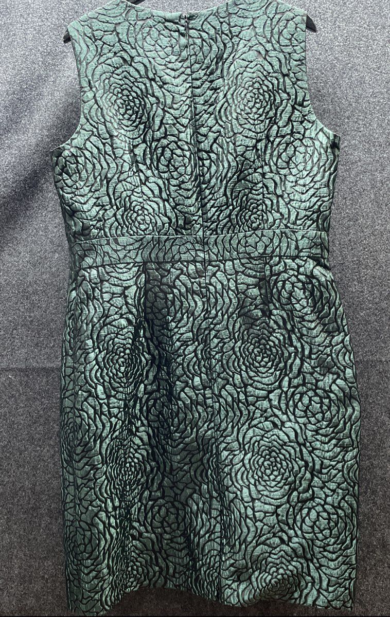 Kasper Women's Evergreen Black Rose Jacquard Sleeveless Sheath Dress NWT Size 14