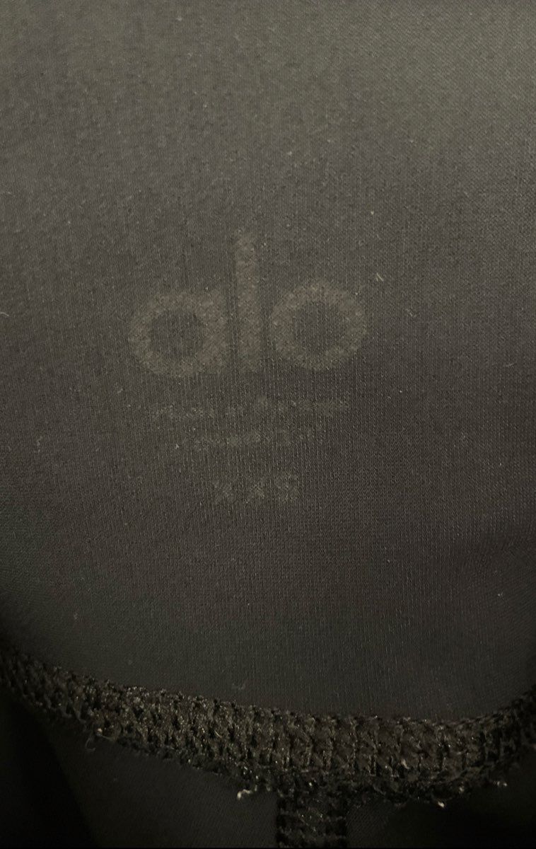 Alo Yoga Women's Black High-Waist Ripped Warrior Yoga Leggings Sz XXS