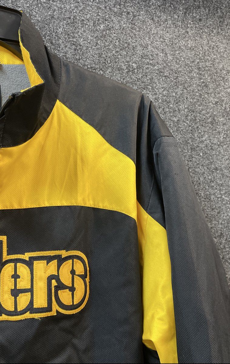 NFL Team Apparel Pittsburgh Steelers Full Zip Embroidered Jacket Sz M