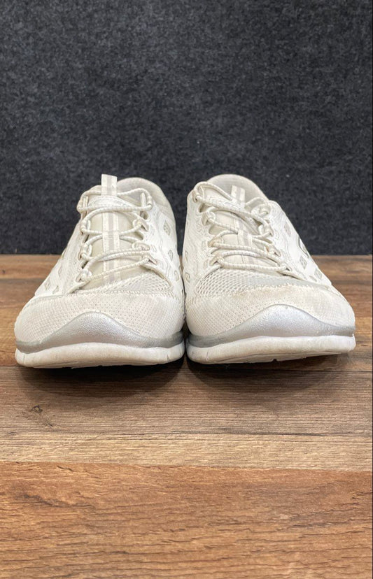 Skechers Wide Fit Memory Foam White Silver Walking Shoes Women's Size 8.5