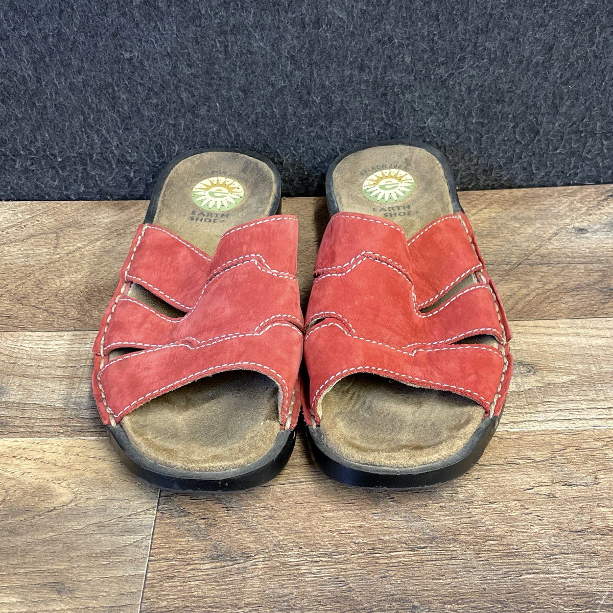 Earth Shoe Kalso Red Leather Slide Sandals Contrast Stitching Women's Size 11
