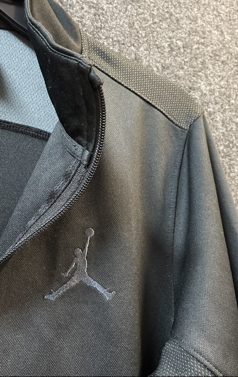 Jordan Boys Black Dri-Fit Full Zip Track Jacket Jumpman Logo Sz L 12-13 YRS