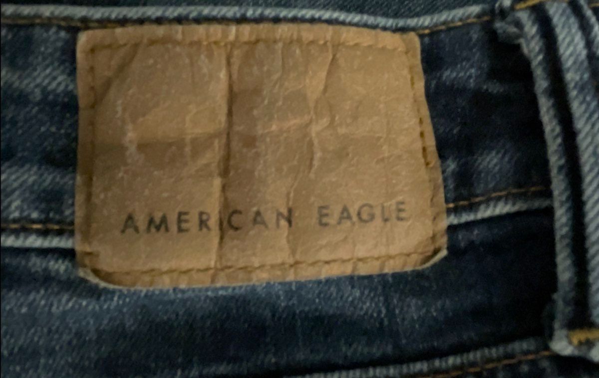 American Eagle Men's Athletic Fit Blue Jeans Faded Wash Sz 36x32