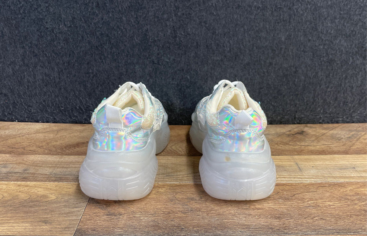 La Sheelah Mindful-7 Silver Holographic Rhinestone Sneakers Size 7
