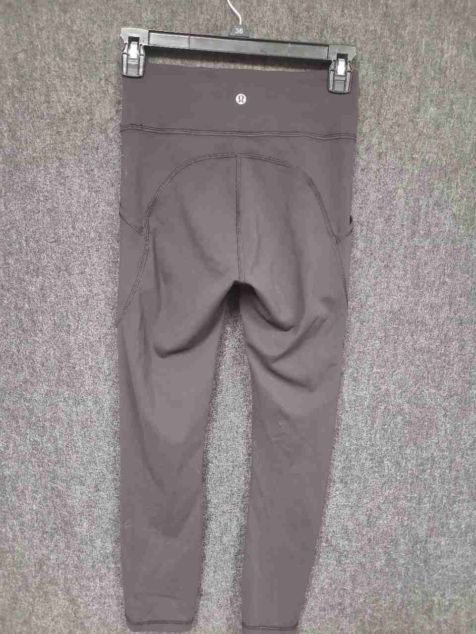 Lululemon Women's Fast and Free High-Rise Tight Black Side Pockets Sz 4