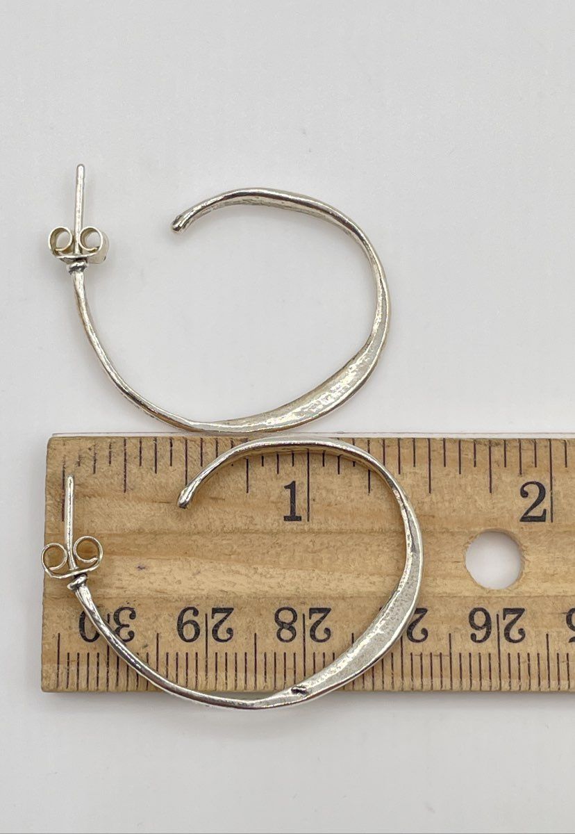 925 Sterling Silver Hammered Hoop Earrings 5g