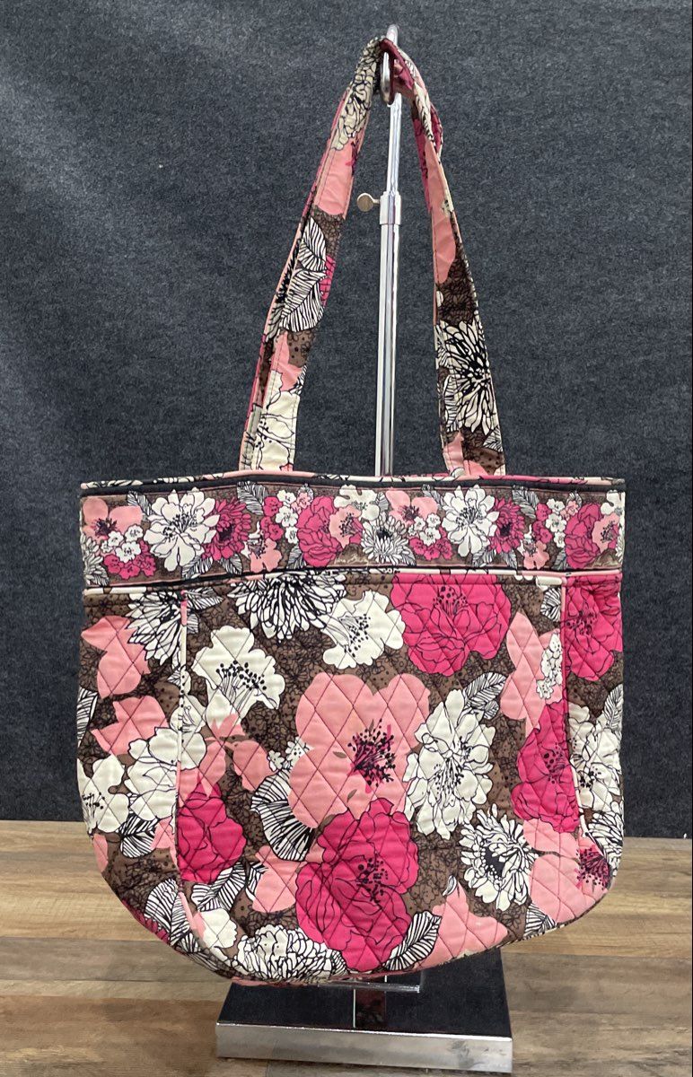 Vera Bradley Symphony in Hue Pink Floral Quilted Cotton Large Vera Tote Bag