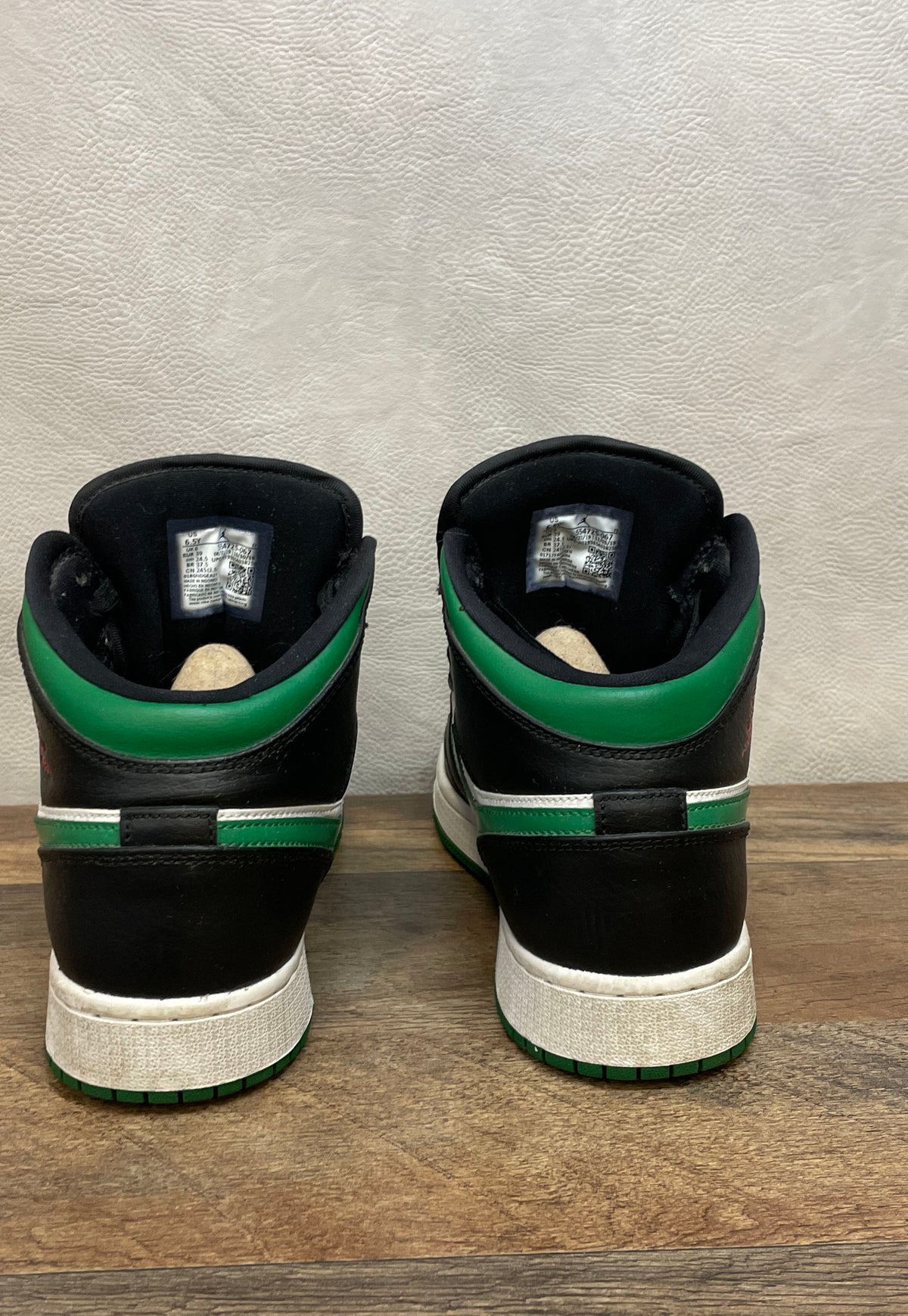 Nike Air Jordan 1 Mid Pine Green Black White Youth 6.5Y