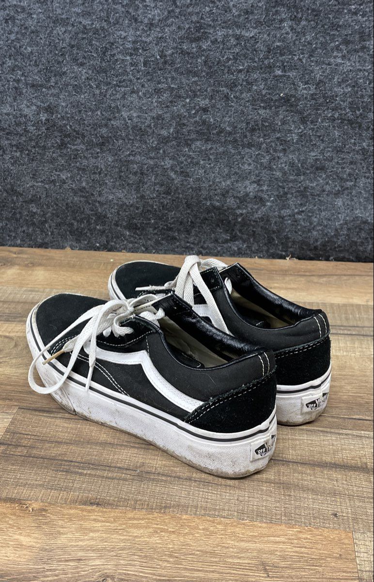 Vans Old Skool Black White Canvas Low Top Sneakers Women's 6.5 Men's 5