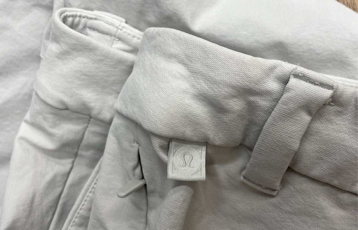 Lululemon Men's Commission Chino Pants Light Gray Warpstreme Sz 36